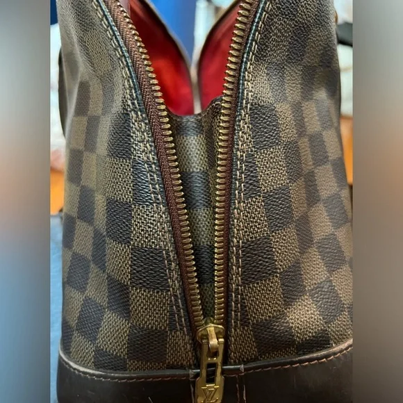 Louis Vuitton Damier Ebene Alma Handbag - Picture 5 of 16